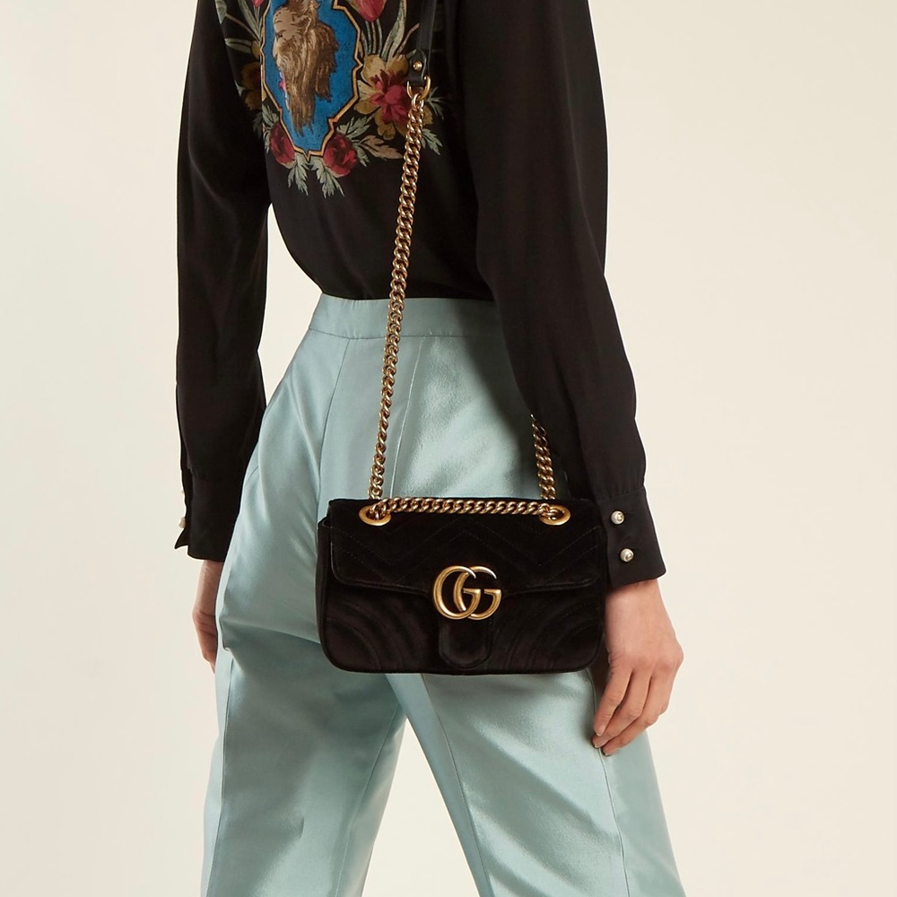 ‼️SOLD‼️ Gucci GG Marmont matelassé velvet mini bag